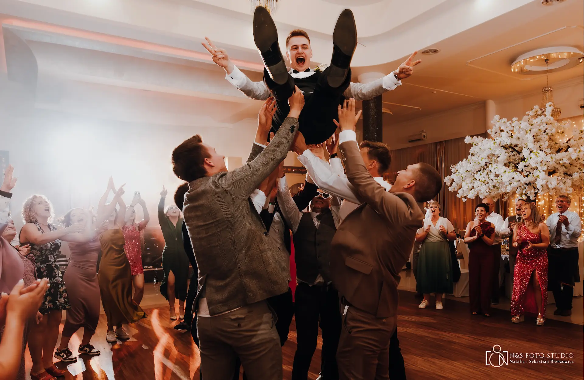 Młody się żeni szalona zabawa na weselu