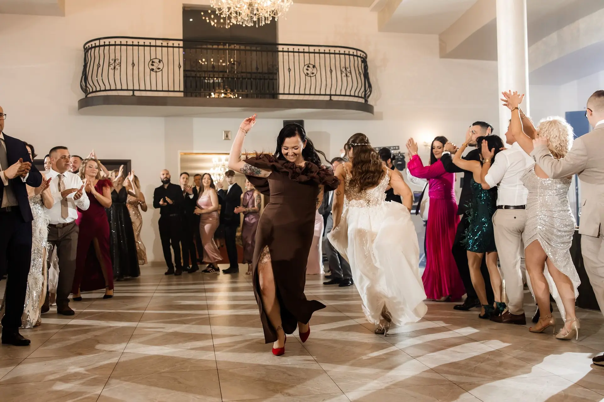 Zabawa na weselu parkiet DJ RBK Events